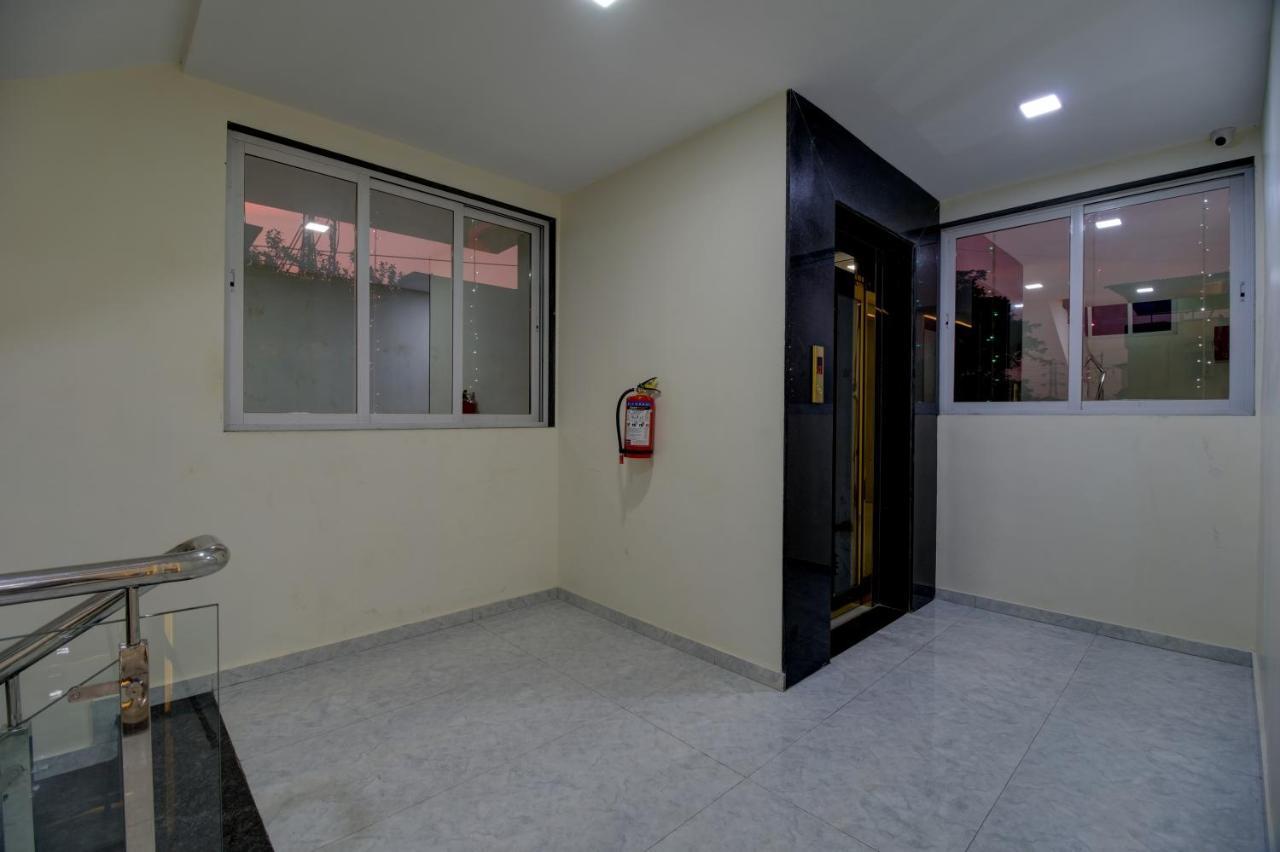 Hotel Mourya Residency Νάβι Μουμπάι Εξωτερικό φωτογραφία